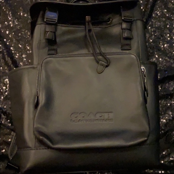 🌺🌸COACH LEATHER BACKPACK - Picture 1 of 1